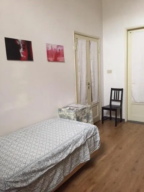 Single Room In Santo Spirito Olttrarno Florence Italy